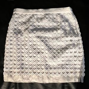 Club Monaco skirt.  💥2/15$💥